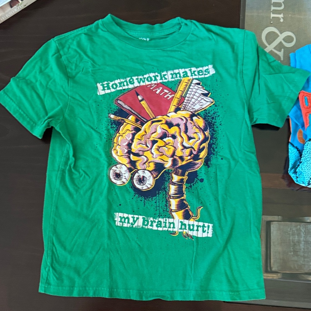 GAP Green Kids T-Shirt with Brain Graphic